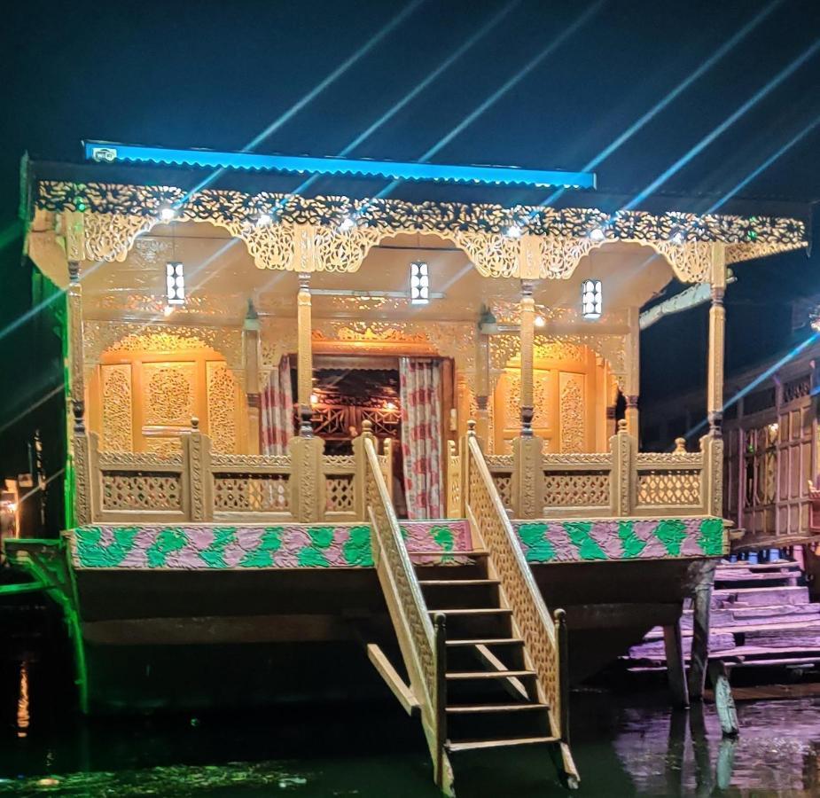 Royal Houseboat Srinagar (Jammu and Kashmir) Exterior photo